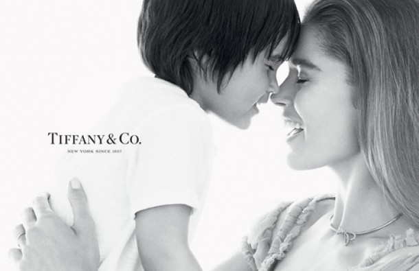В рекламе от «Tiffany & Co» снималась восхитительная Даутцен Крез со своим очаровательным сыном